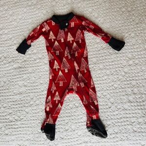 Burt's Bees Baby Red and Dark Gray/Black Tree Pattern 100% Organic Cotton Footie